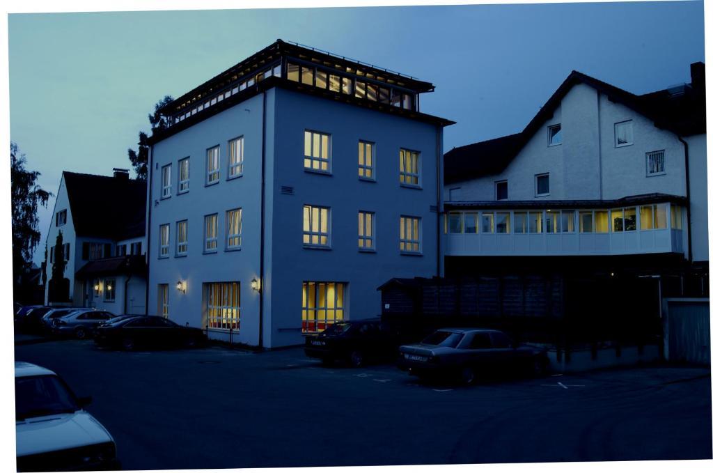 Kneipp- Und Wellvitalhotel Edelweiss Bad Worishofen Exterior photo
